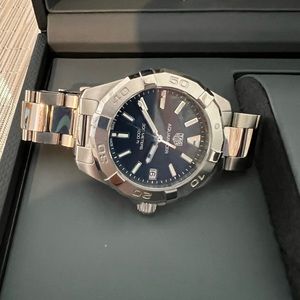 Tag Heuer AquaRacer Watch